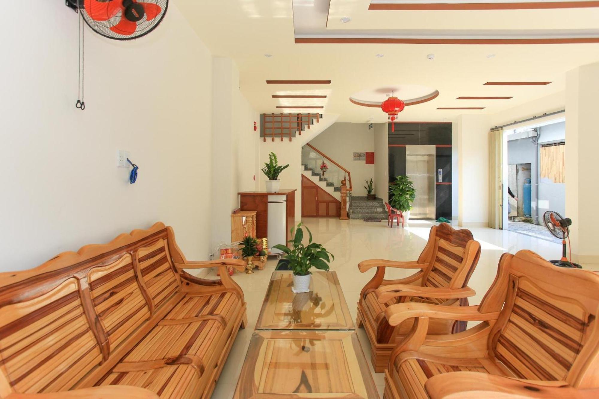 Phat Tai Hotel And Apartment Đà Nẵng Exterior foto
